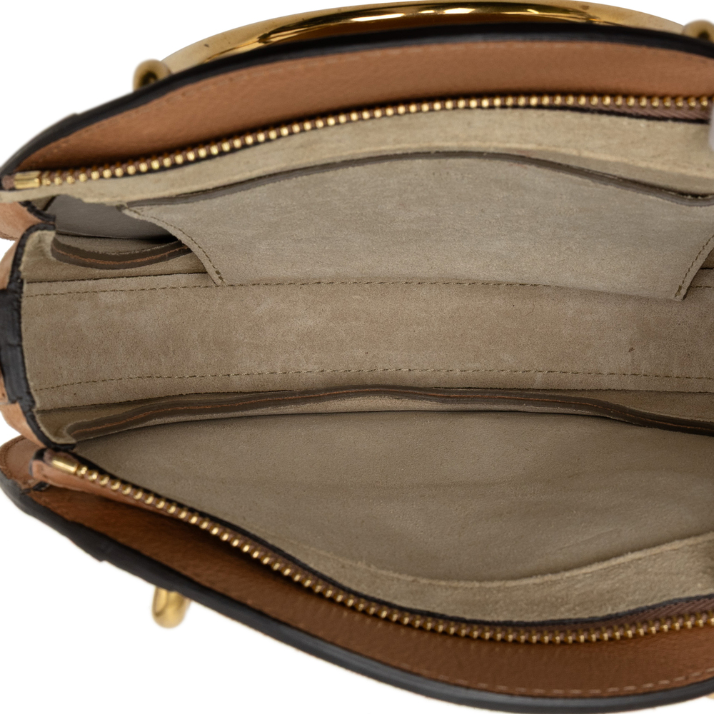 Pre-Loved Chloé Small Calfskin and Suede Pixie Satchel - Picture 4 of 6
